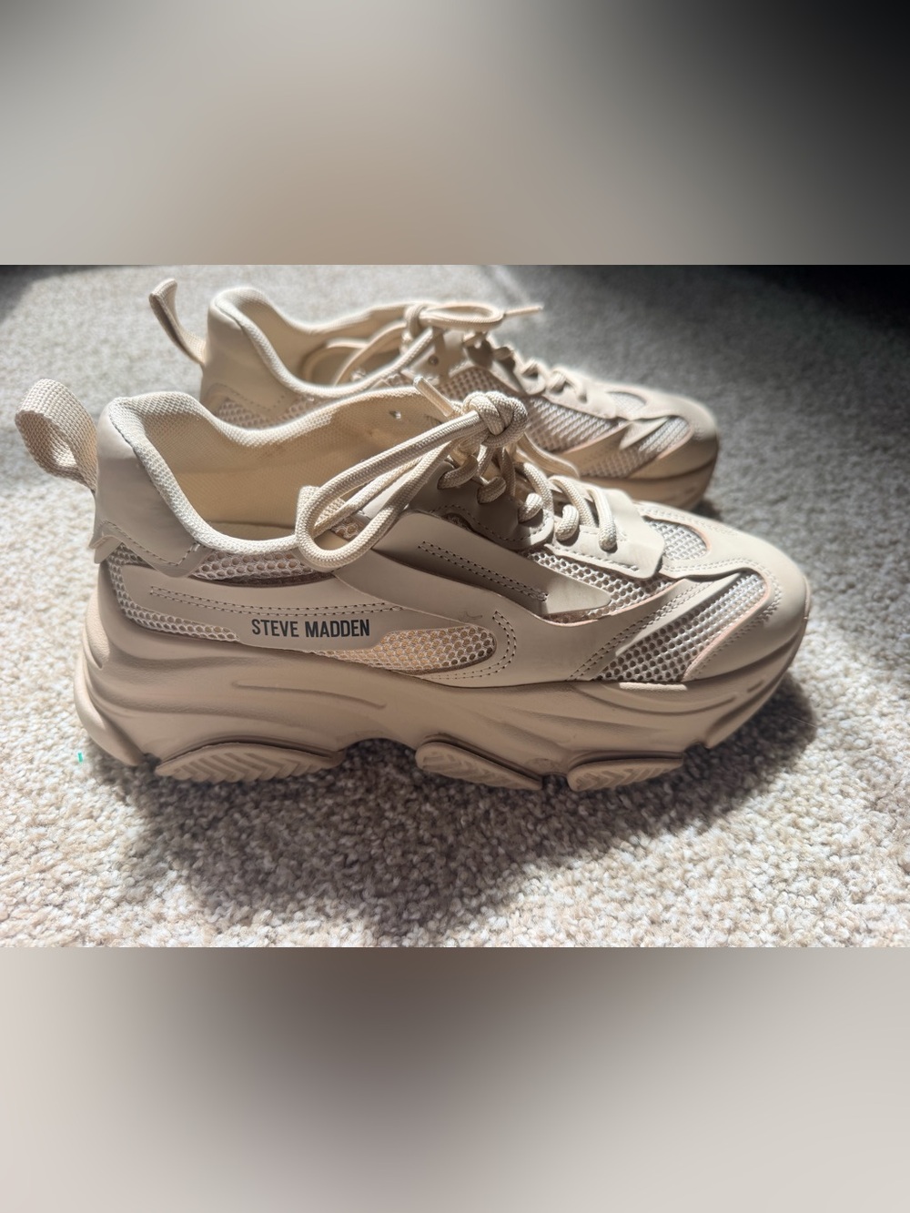 Steve Madden Woman’s Beige Mesh Chunky Sneakers, Size 8M
